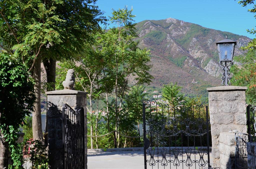 Apartments Dakovic M Kotor Exterior foto